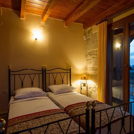 Villa Amfithea In Plaka By Apokoronas-villas
