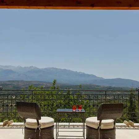 Amfithea In Plaka By Apokoronas-villas Villa