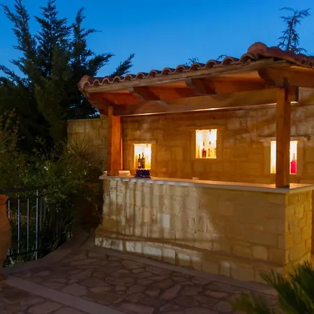Villa Amfithea In Plaka By Apokoronas-villas *