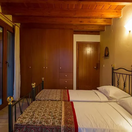 Amfithea In Plaka By Apokoronas-villas *