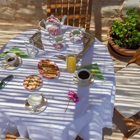 Villa Amfithea In Plaka By Apokoronas-villas *